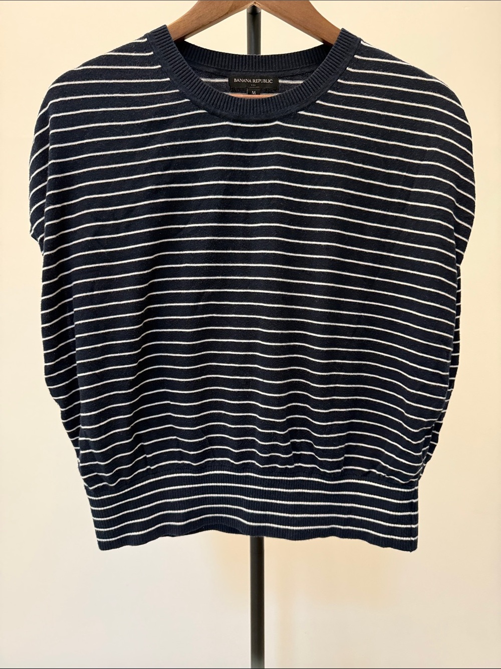 ✨ Banana Republic Striped Short Sleeve Knit Sweater  | Size M ✨